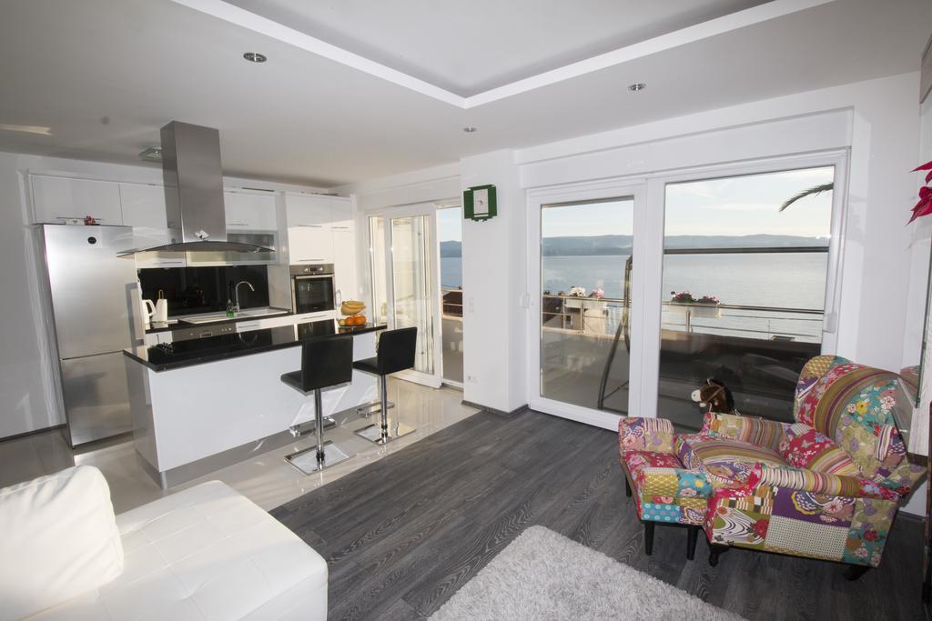 Apartment Mate Omis